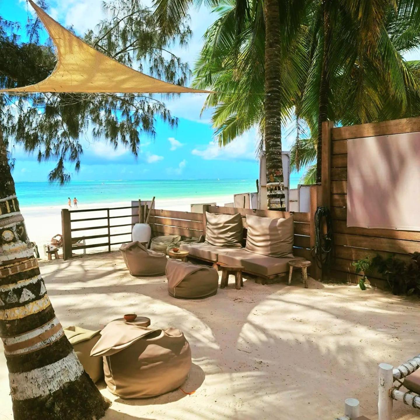 Boho Boutique Hotel - Beachfront , Adults Only , Private Pool Kiwengwa  Bilik gambar